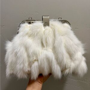 Unique Real Fox Fur Handmade Rivet Metal Frame Push Lock Shoulder Bag/Crossbody